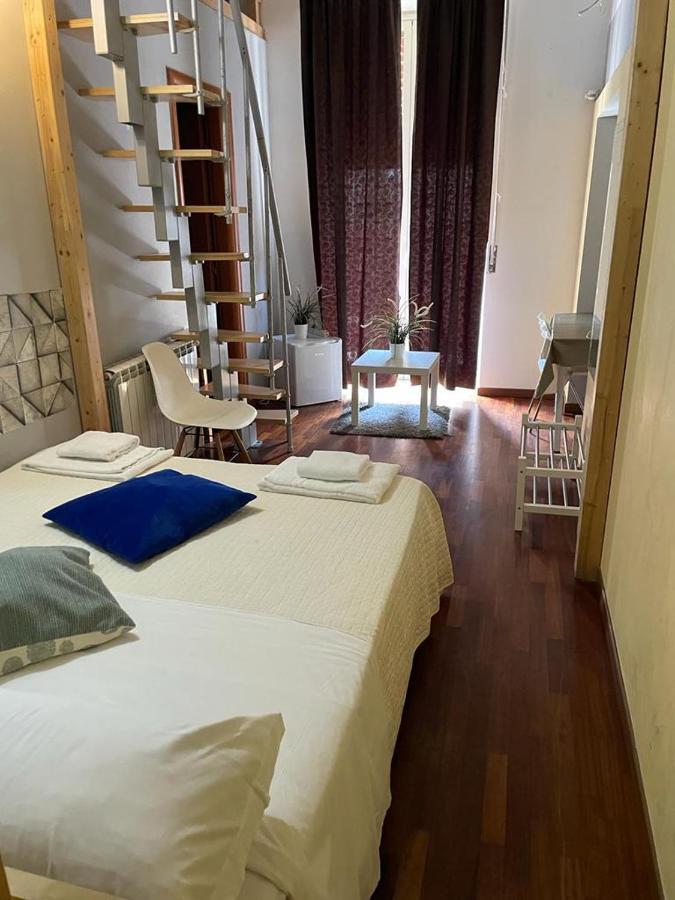 Locami Holiday&Rooms Suite Jolanda Catania Exterior photo
